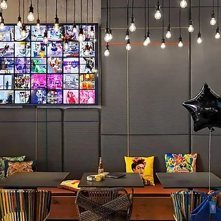 Moxy Expo Ξενοδοχείο